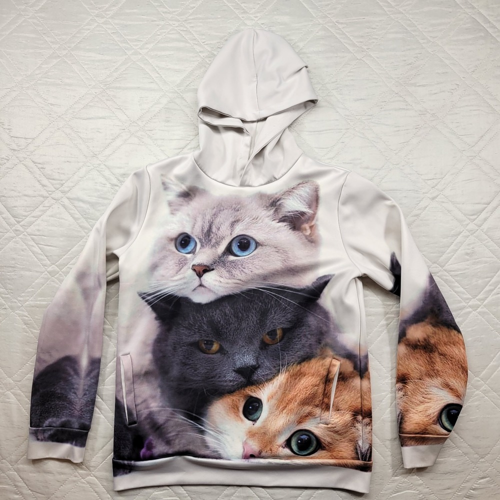 White Pullover Hoodie w/ 3 Cat 3D graphic print size‎ S